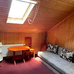 Guest house Panorama Karpat Yablunytsya