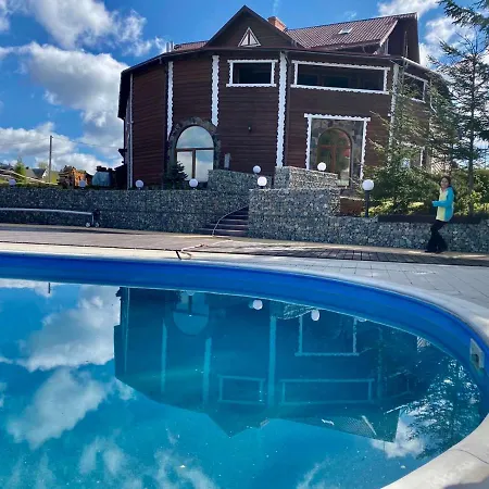 Panorama Karpat Jabłonica