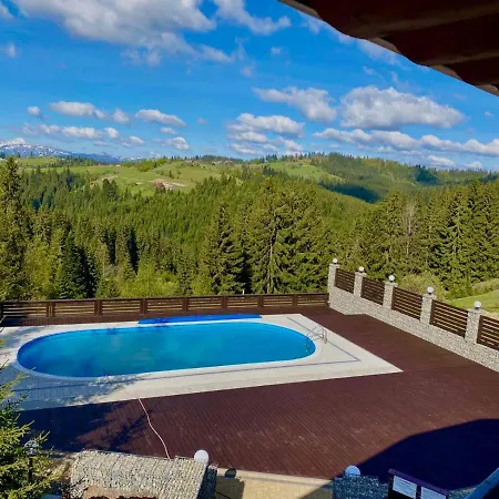 Guest house Panorama Karpat Yablunytsya