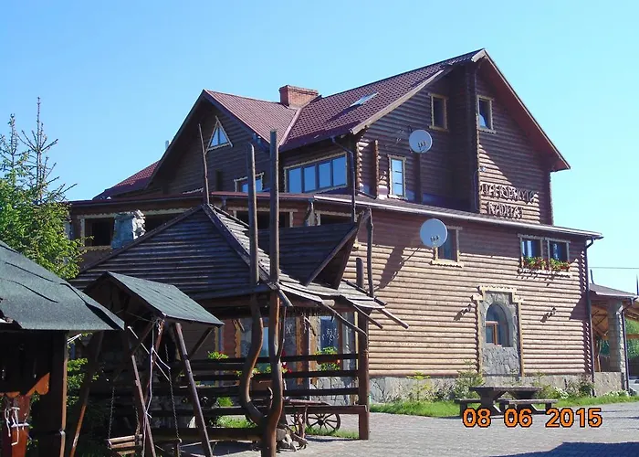 Panorama Karpat Konukevi Yablunytsia