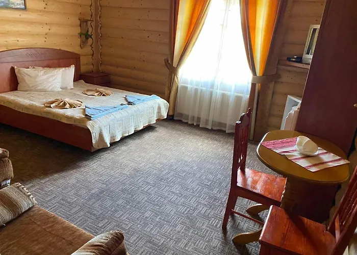 Konukevi Panorama Karpat *