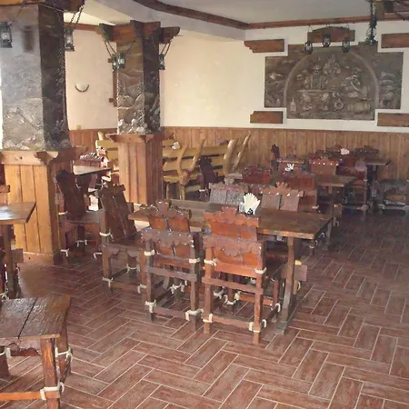 Guest house Panorama Karpat Yablunytsya
