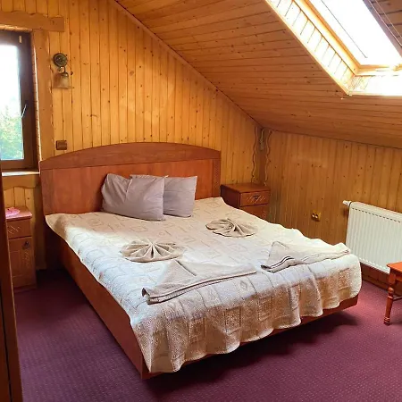 Guest house Panorama Karpat Yablunytsya
